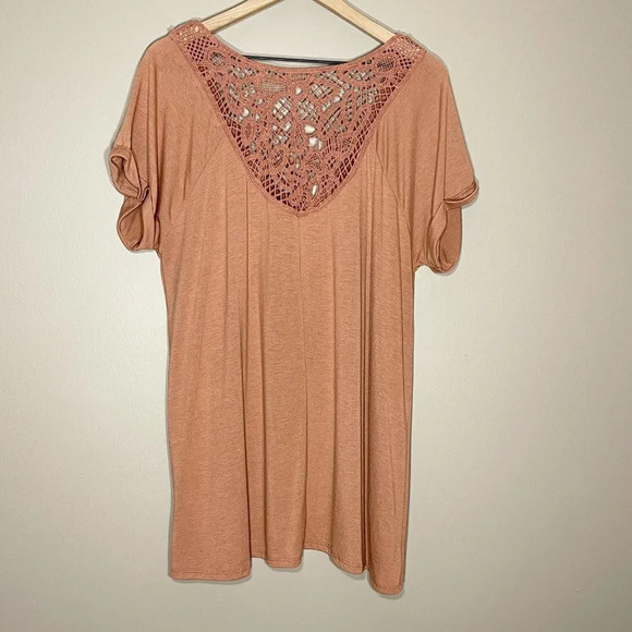 Women's Plus 2X Absolutely Famous Blush Blouse Cuffed Sleeve  Criss Cross - Picture 3 of 7